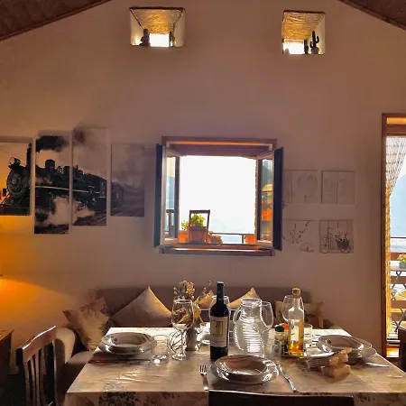 Casa Brenzio Rustico 別荘 *